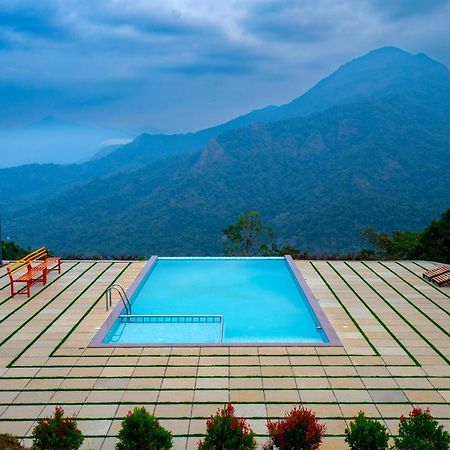 Karimb Resorts Vallikavungal Esterno foto