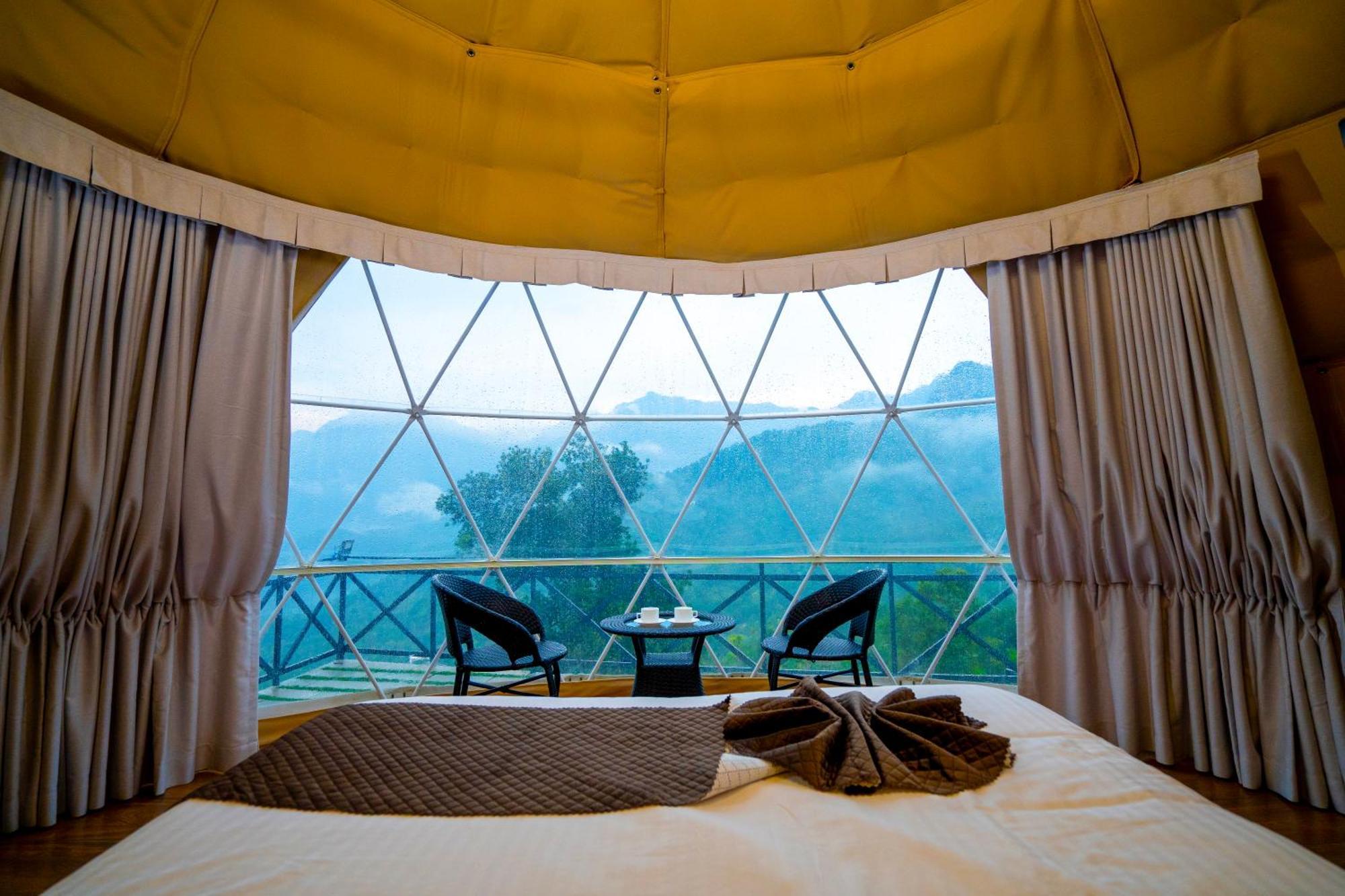 Karimb Resorts Vallikavungal Esterno foto